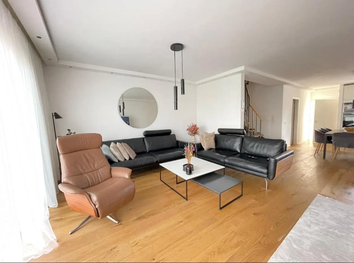 Lejlighed Nice House, 5 Rooms, Garden, Free Parking, Smarttv Hannover Tyskland